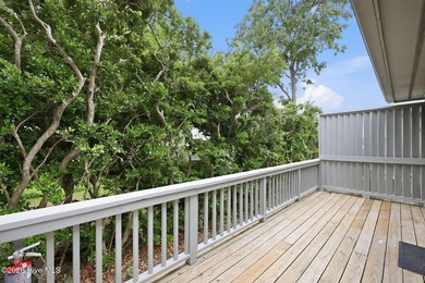 Located in the heart of Oriental, this updated 1-bedroom, 1-bath - photo 22