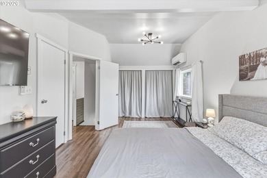 Immaculate, move-in ready cream-puff home that's been lovingly - photo 24