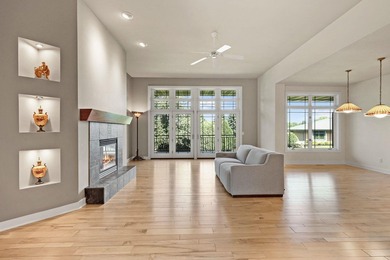 This gorgeous condo greets you with a handsome craftsman - photo 8