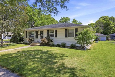 Fox River - Outagamie County Home For Sale in Kimberly Wisconsin