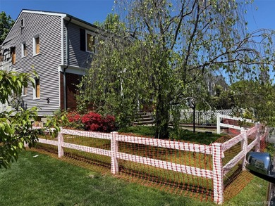 Sold AS IS due to recent fire inside, requiring renovation - photo 2