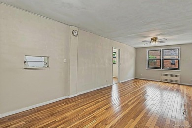 Discover comfortable and convenient living in this - photo 7