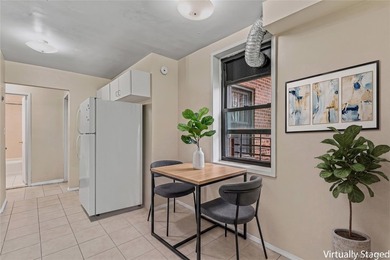 Discover comfortable and convenient living in this - photo 10