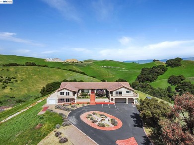 Located atop a hill on the eastern border of Fremont, this - photo 9