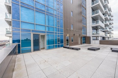 Luxury 2-bedroom, 2-bath residence in the heart of Flushing - photo 10