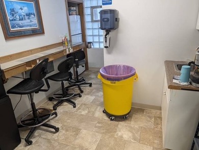 Rare opportunity to acquire a highly reputable, full-service - photo 15