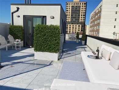 TURN-KEY! Heart of Forest Hills! Rare Corner Duplex Penthouse - photo 2