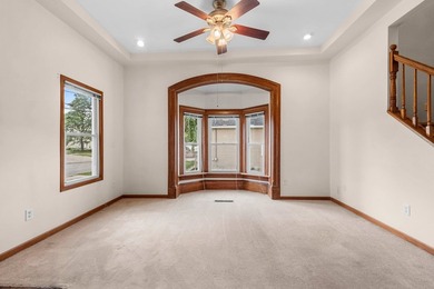Welcome to your home on sought-after Doty Island! This inviting - photo 4