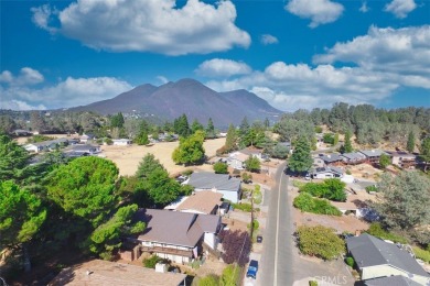 Lake Home For Sale in Kelseyville, California