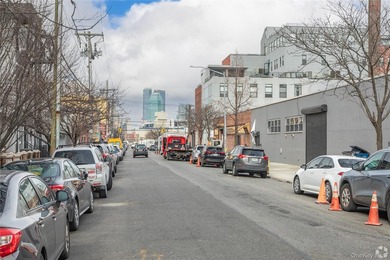 16,119 SF industrial warehouse in prime Greenpoint, Brooklyn - photo 6