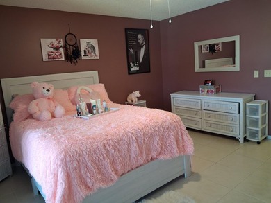 Welcome to this bright and Beautiful Maintained, Fully Furnished - photo 7