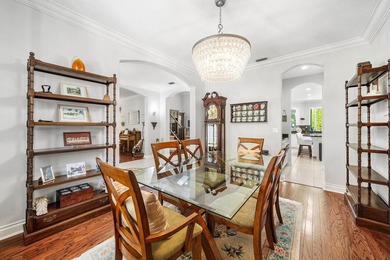 Quality Permeates this Gorgeous Estate, versatile 3-way split - photo 4