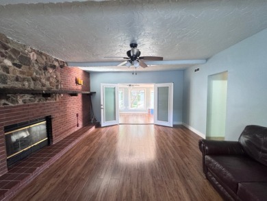 Updated two-level home with awesome indoor-outdoor flow! SOLD - photo 2