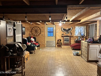 ***New Listing | Unrestricted Property with Endless - photo 10
