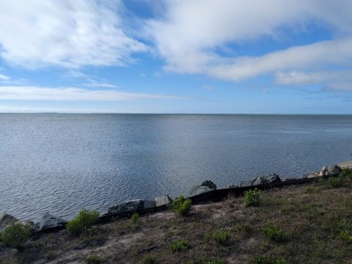 BUILD-READY 1.42 ACRE BAY LOT - FLOOD ZONE X - NO WETLANDS - photo 3
