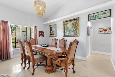 Beautiful Gulf-access, turnkey home offers 3 bedrooms, a den, 2 - photo 9