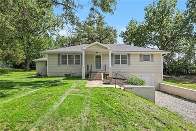Completely renovated and move-in ready, this charming raised - photo 3