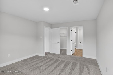 Move-In Ready Home - Comfort, Style, and Coastal Convenience - photo 12