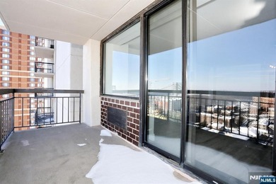 Discover the exceptional value of Residence 19J at River Ridge