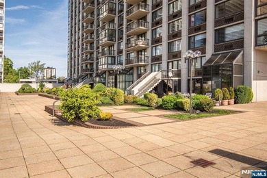 Discover the exceptional value of Residence 19J at River Ridge