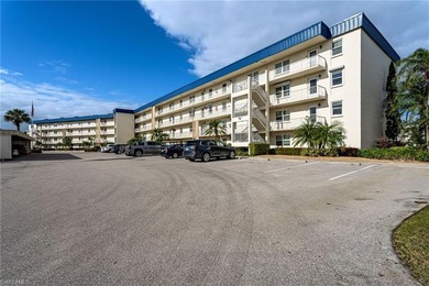 This is NEW construction! Completely remodeled interior - photo 49