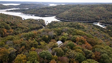 Beaver Lake Home For Sale in Garfield Arkansas