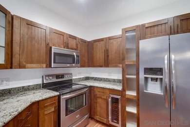 Experience comfort and style in this beautifully appointed - photo 8