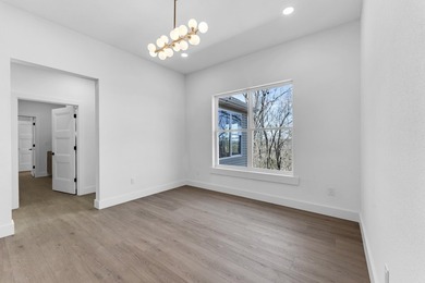 MODERN NEW CONSTRUCTION HOME WITH 3-CAR GARAGE! This stunning - photo 5