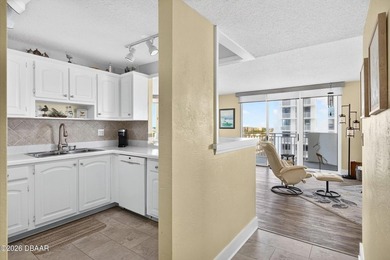 Experience resort-style oceanfront living at the iconic Oceans - photo 4