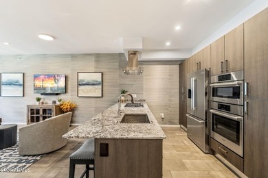 Live where everything Scottsdale happens. Located in Optima - photo 5
