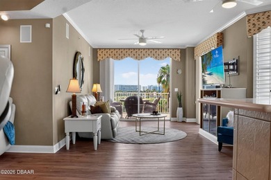 Enjoy coastal resort-style living in this top-floor corner 4-bed - photo 5
