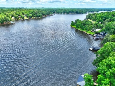 Lake Home For Sale in Eatonton, Georgia