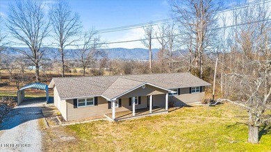 Norris Lake Home For Sale in Jacksboro Tennessee