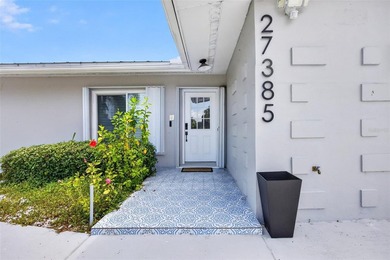 Virtually Staged. FULLY REMODELED 3 BEDROOM, 2 BATH, 1-CAR - photo 4