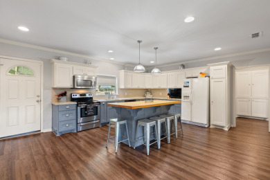 Waterfront Lakehouse on Lake Cherokee! - photo 4