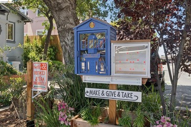 Tucked into the heart of Temescal, this delightful two-bedroom - photo 34