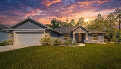 Welcome Home! Tucked away on a quiet cul-de-sac in the beautiful - photo 2