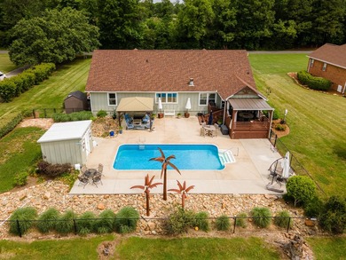 Welcome to peaceful living in the Magnolia Ridge Subdivision of - photo 3