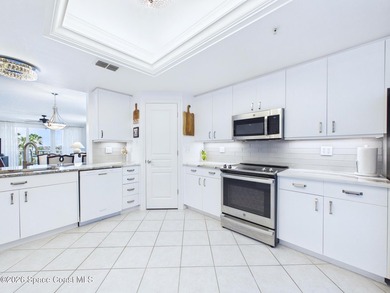 GORGEOUS UPGRADED 3 BEDROOMS/ 2.5 BATHROOMS CORNER PENTHOUSE!! - photo 12