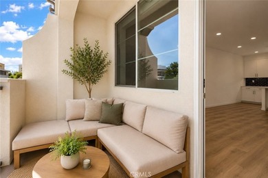 Newer Construction 3 bedroom, 2.5 Bath Spanish inspired - photo 16