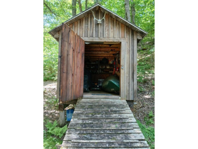 Looking for privacy and a spectacular location for a true - photo 9