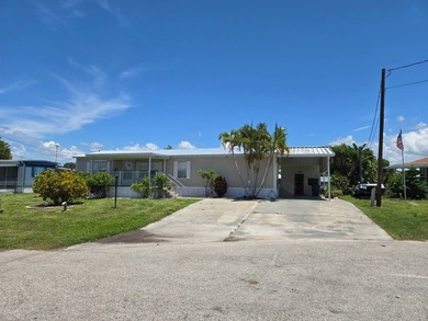 Don't miss this beautifully maintained 3-bedroom, 2-bath - photo 2