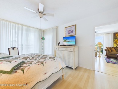 GORGEOUS UPGRADED 3 BEDROOMS/ 2.5 BATHROOMS CORNER PENTHOUSE!! - photo 23