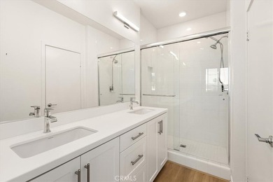 Newer Construction 3 bedroom, 2.5 Bath Spanish inspired - photo 24