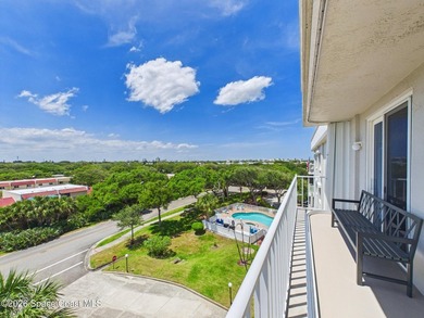GORGEOUS UPGRADED 3 BEDROOMS/ 2.5 BATHROOMS CORNER PENTHOUSE!! - photo 31