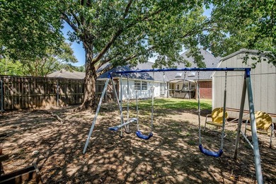 * * BRING ALL OFFERS * * OPEN HOUSE * * SAT. JUNE 13 * * 2 PM to - photo 32