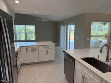 CAPE ROYAL a gated golf course community. located in desirable - photo 6