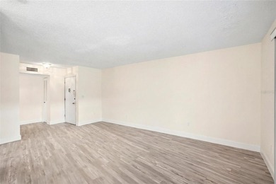 Welcome to Edgewater Manor - one of Punta Gorda's most - photo 5