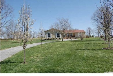 Deerhead Lake Home For Sale in Dunlap Tennessee