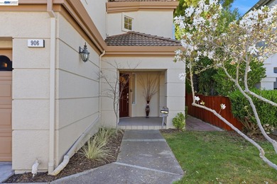 Located in a premier gated community in the heart of San Ramon - photo 2